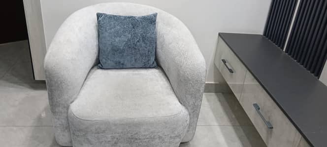 brand new,10/10 sofa set for sale