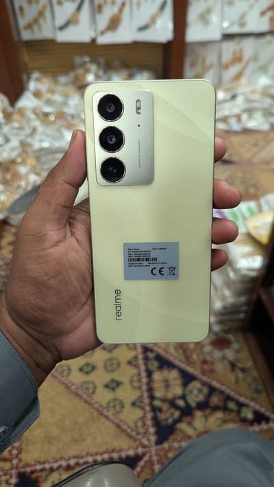 Realme C75