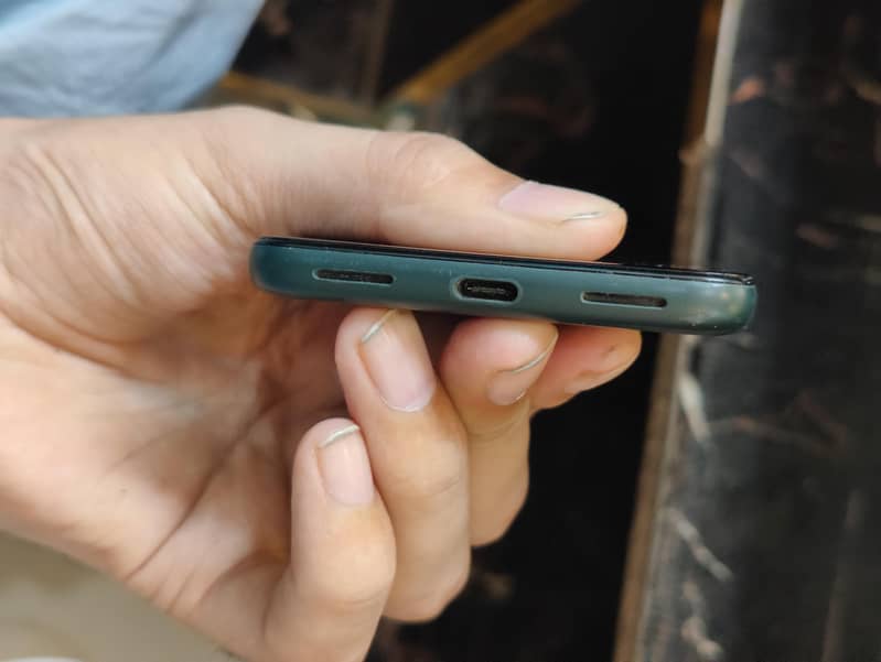 Google Pixel 5a 0