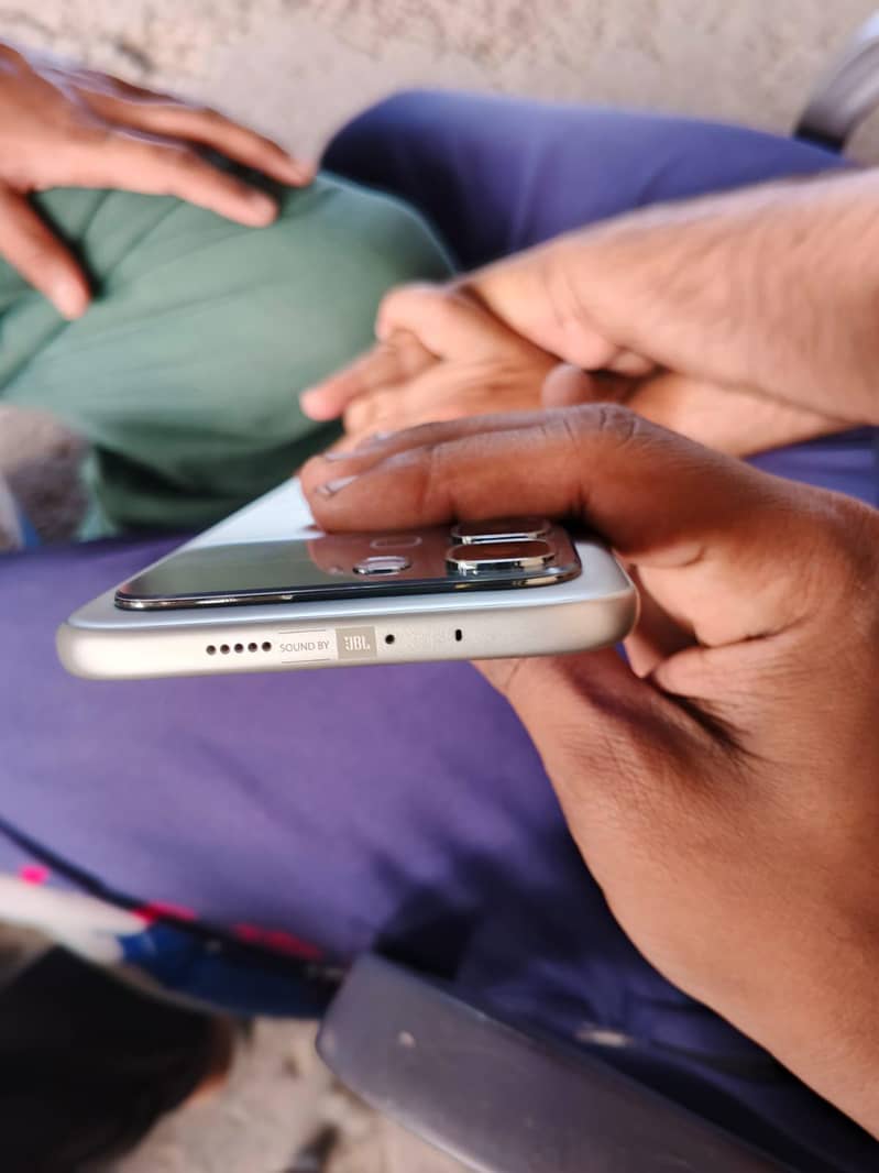 Infinix Note edge 2