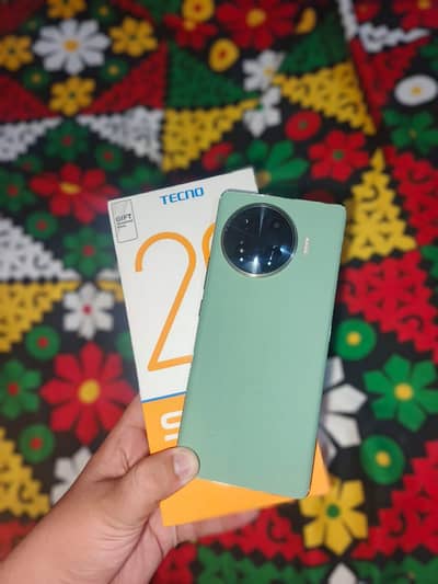 Tecno Spark 20 Pro Plus