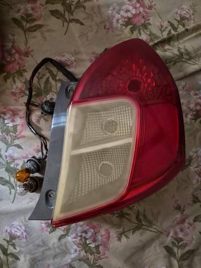 Suzuki Cultus Right Back Light, New shape