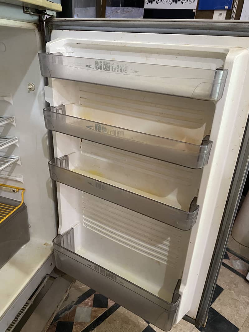 Dawlance Refrigerator 2