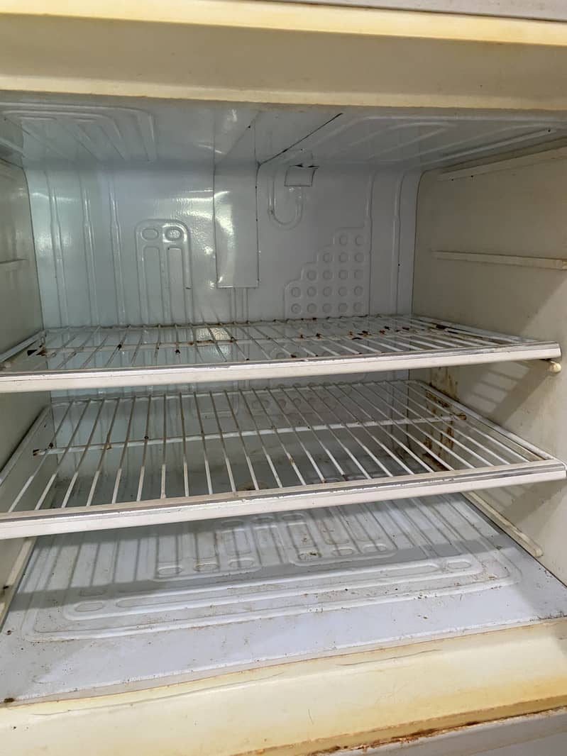 Dawlance Refrigerator 3