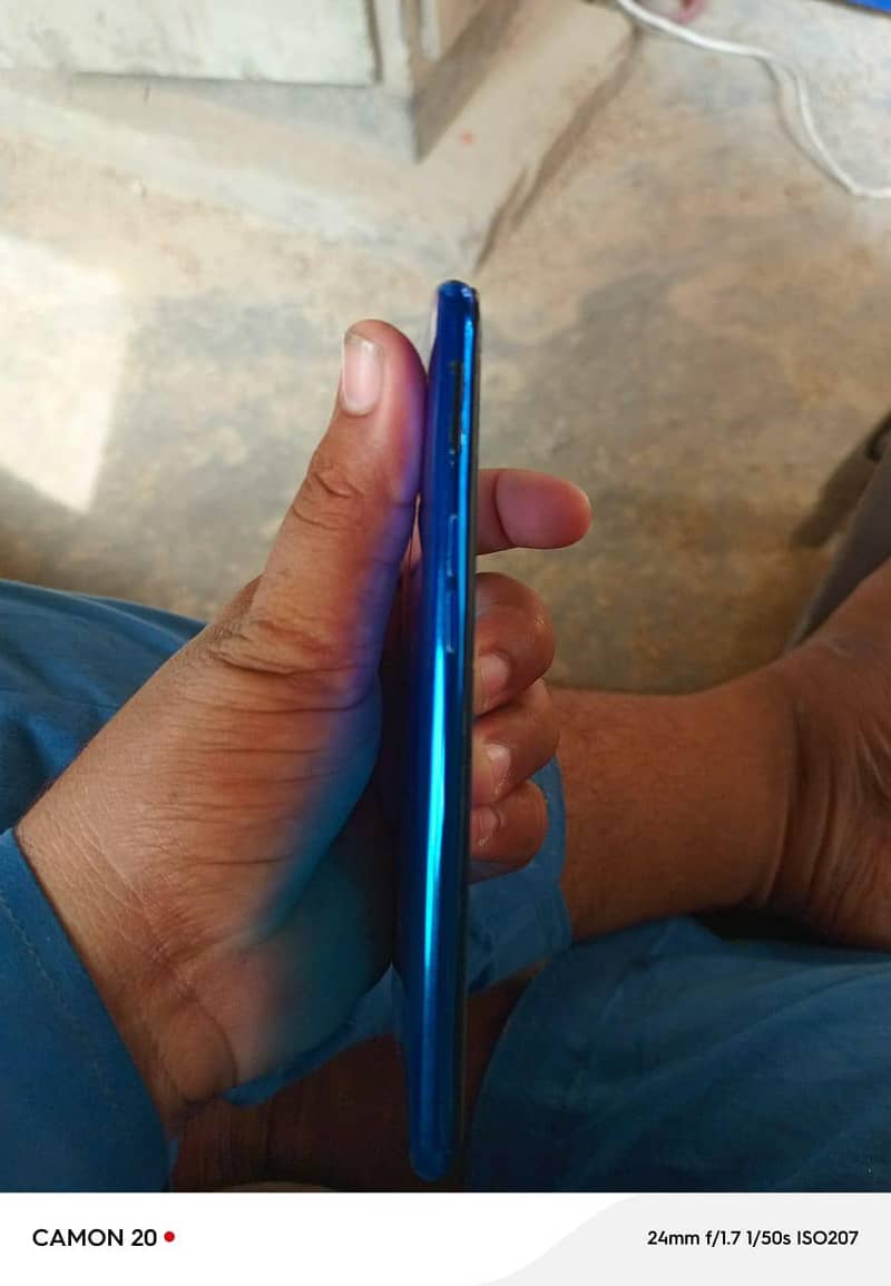 Realme 3 0