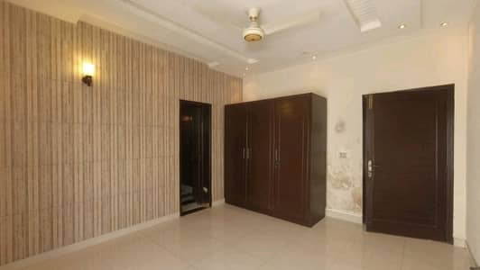 Good Prime Location 8 Kanal House For sale In FCC