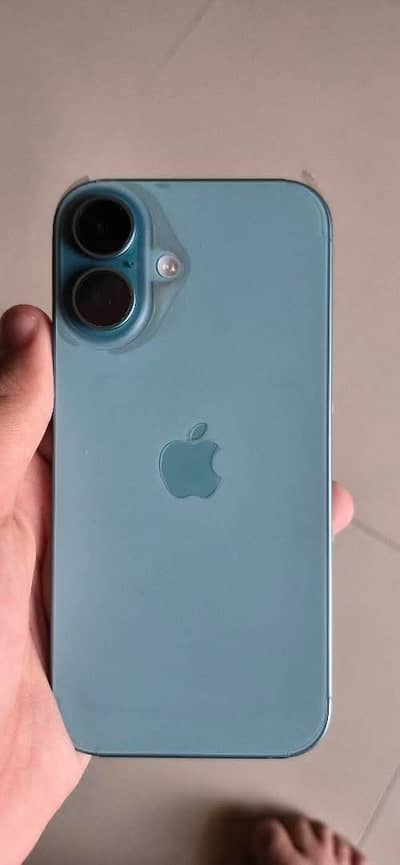 Apple iPhone 16