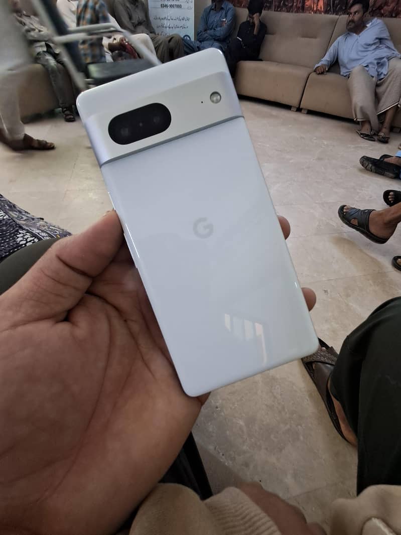 Google Pixel 7 2