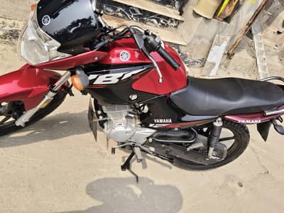 Yamaha YBR 125