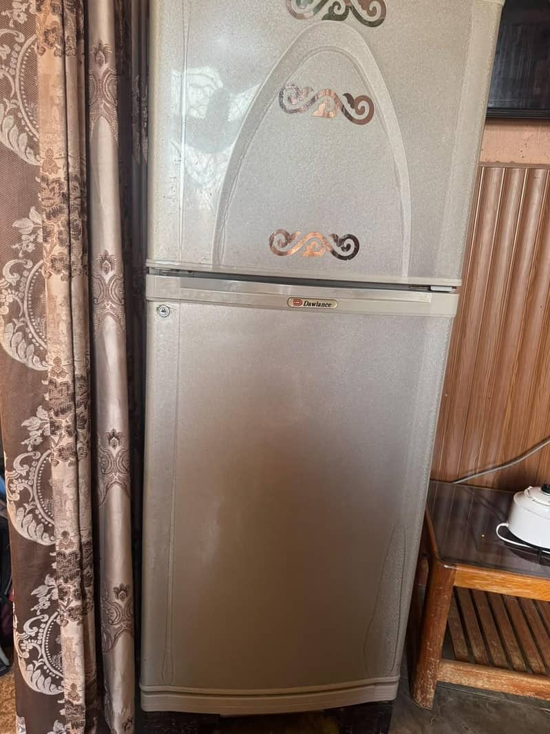 Dawlance refrigerator 0