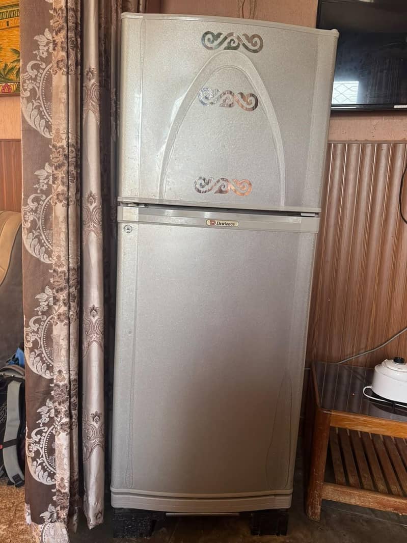 Dawlance refrigerator 1