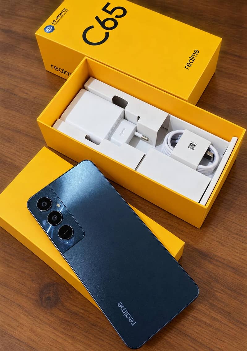 Realme C65 0