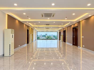 8 Marla Building 1st Floor Available For Rent Top Location Facing Big Parking Direct Approach