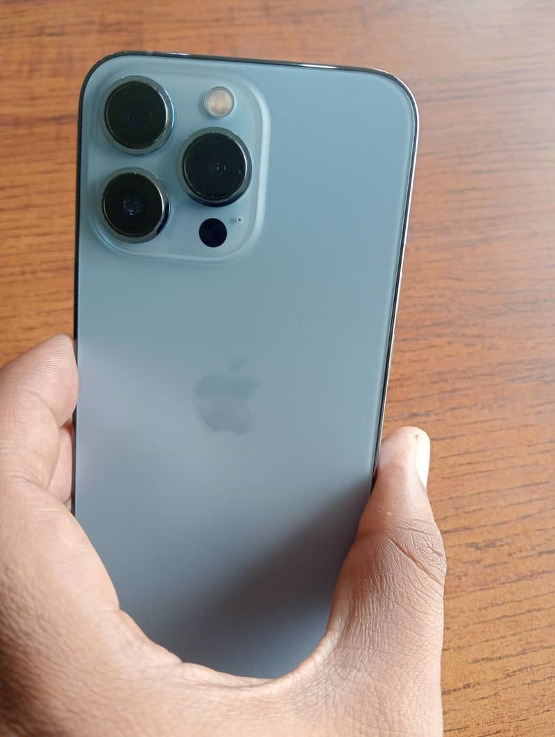 Apple iPhone 13 Pro 5