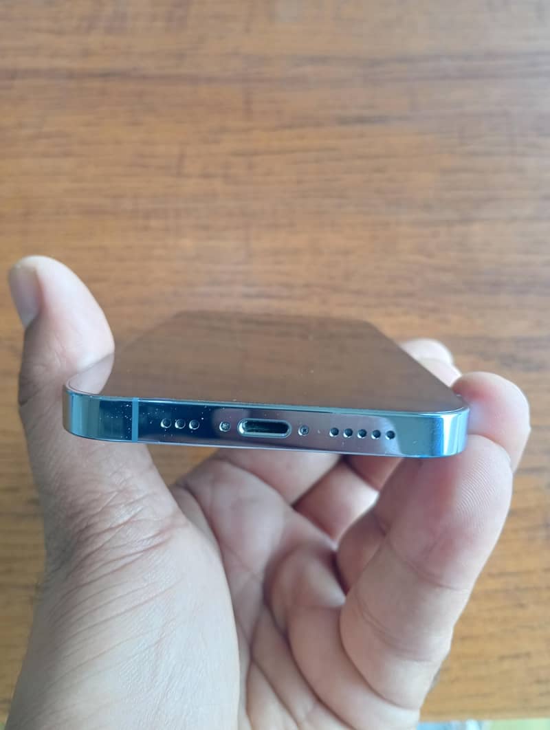 Apple iPhone 13 Pro 7