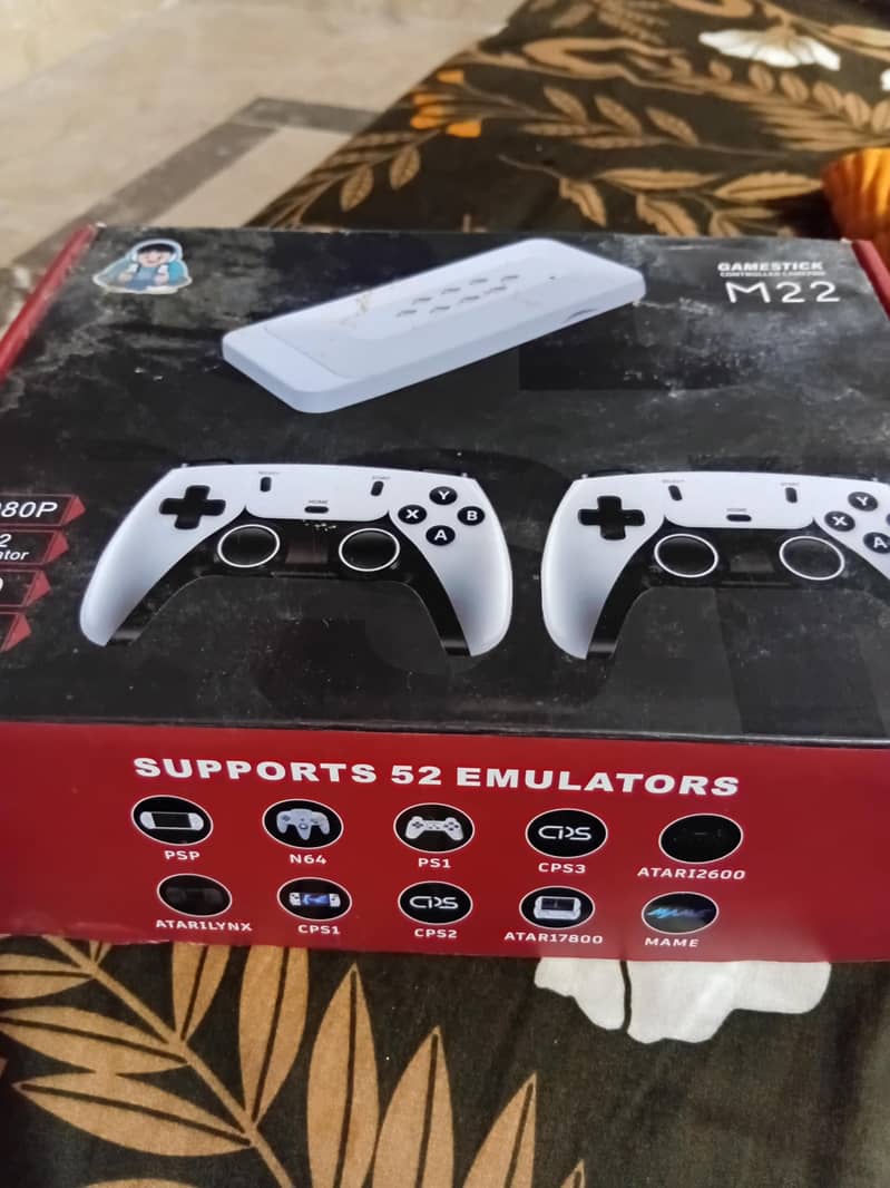 Gamining stick with two controllers 6