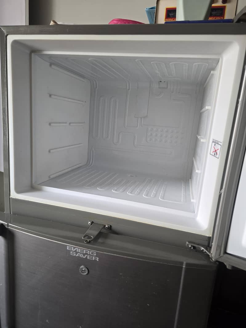 dawlence refrigrator 1