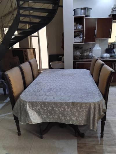 6 chair or table
