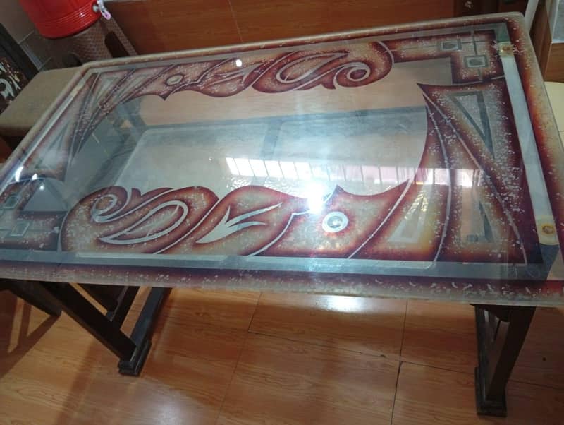 dining table for sell 3