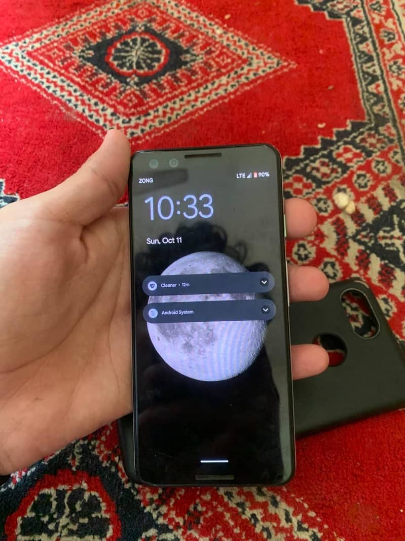 Google Pixel 3 5
