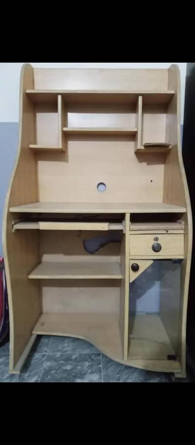 computer table