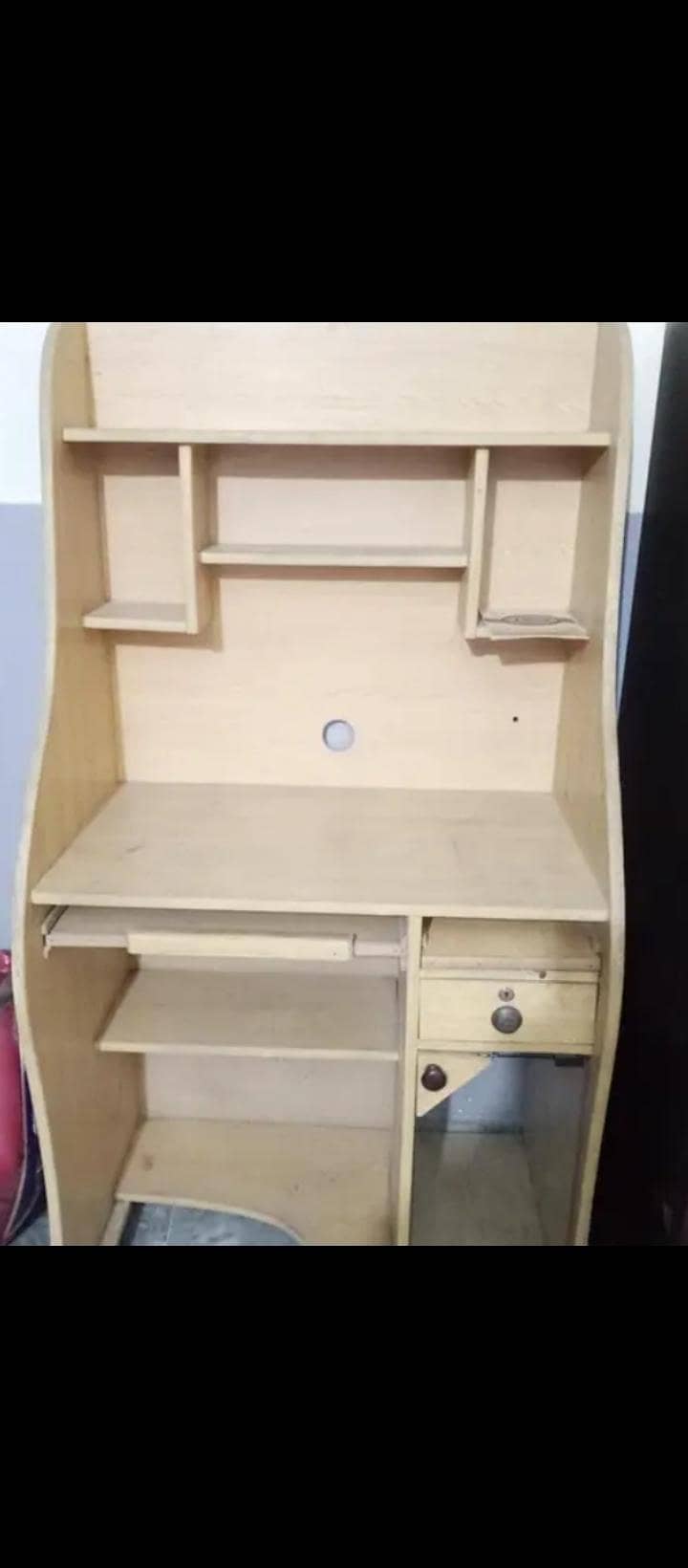 computer table 1