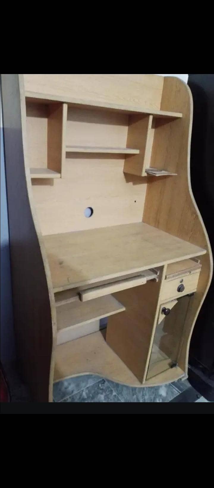 computer table 2