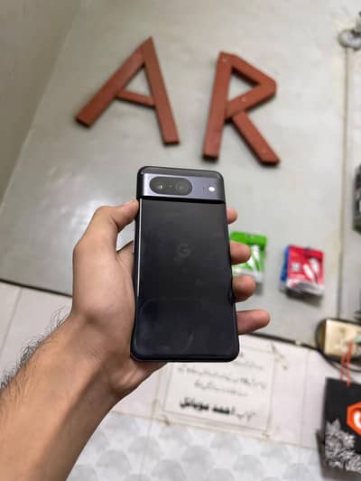 Google Pixel 8