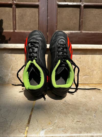 Adidas football futsal gripper