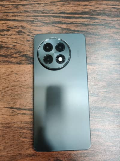 One Plus Ace5/13R with charger and sim time