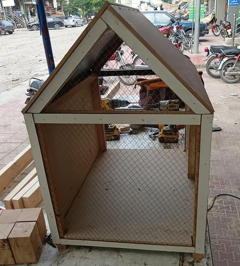 Cage for Birds and Other (wooden) Hens and chicks, strong. — photo 3