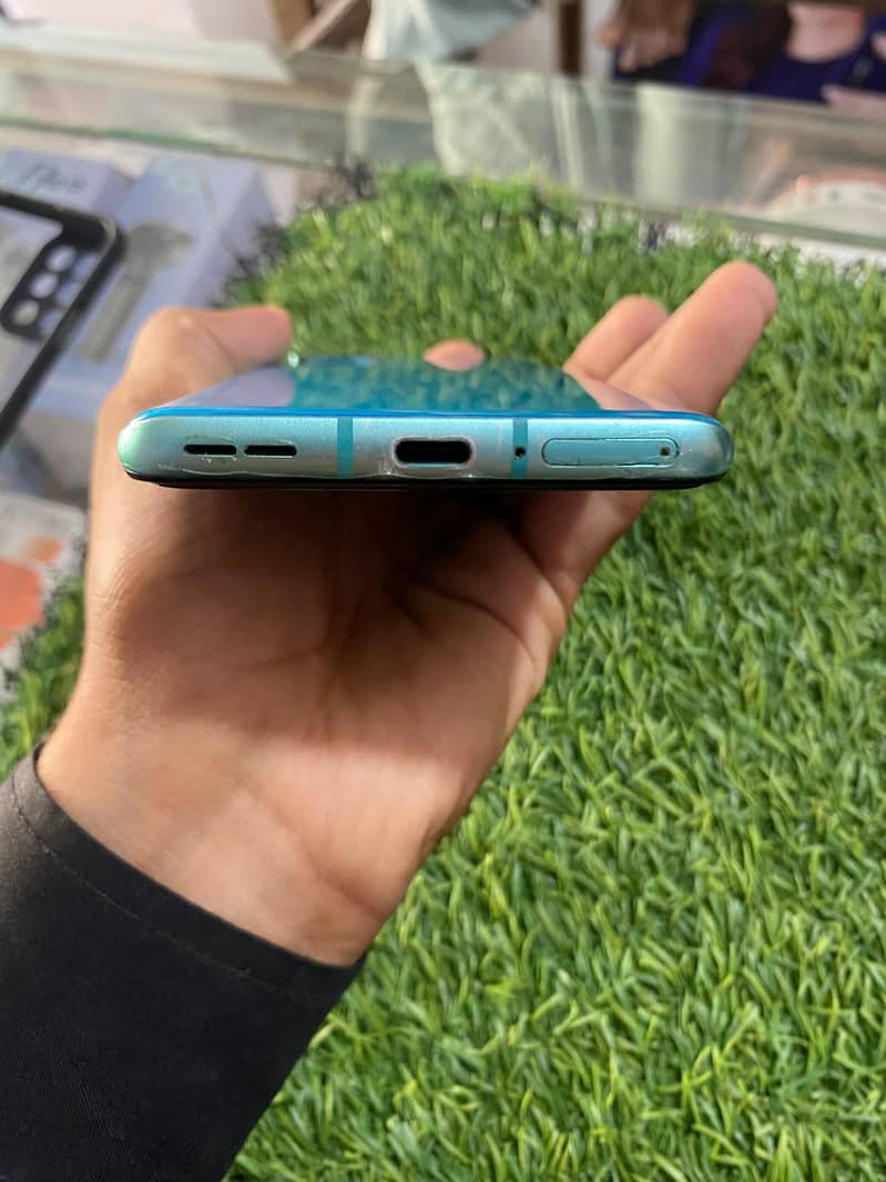 One Plus 8T 5