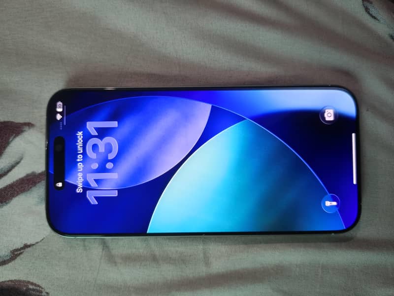 Apple iPhone 16 Pro Max 2