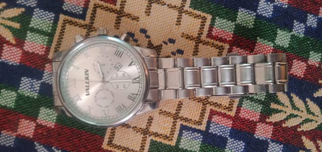 vallkin watch new condition scratch less