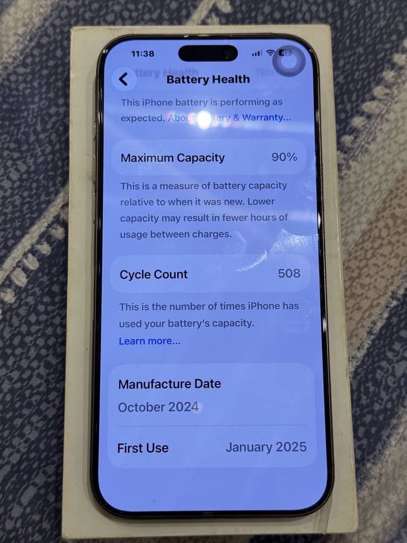 Apple iPhone 16 Pro Max 1