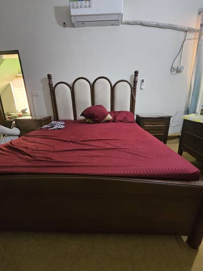 pure shesham wood bed with side tables dressing and matress