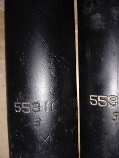 Original Hyundai santro rear shocks pair only 6000 km used