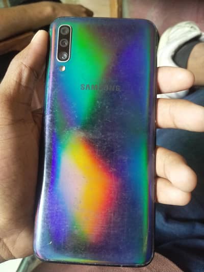 Samsung Mobile A70