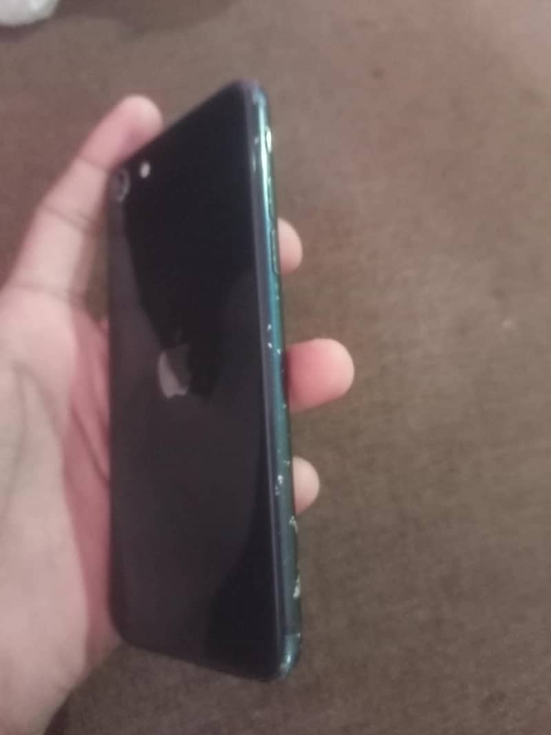 Apple iPhone SE 3
