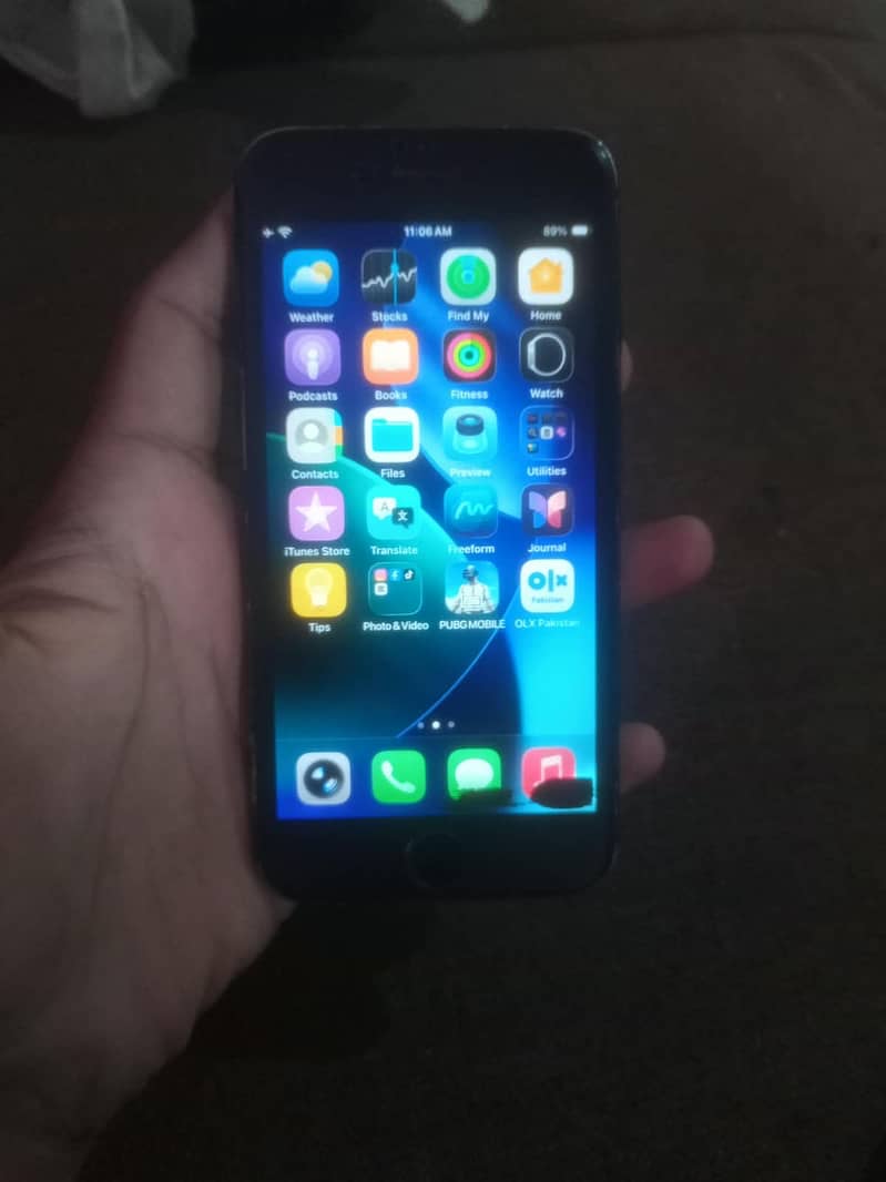 Apple iPhone SE 6
