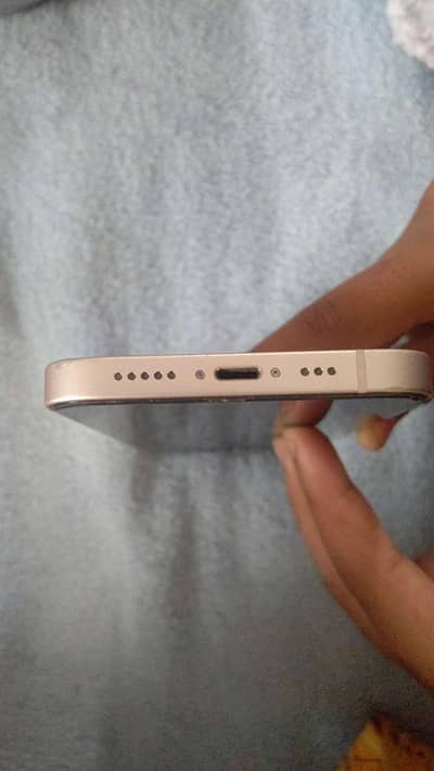 non pta 10/10 condition Apple iPhone 13