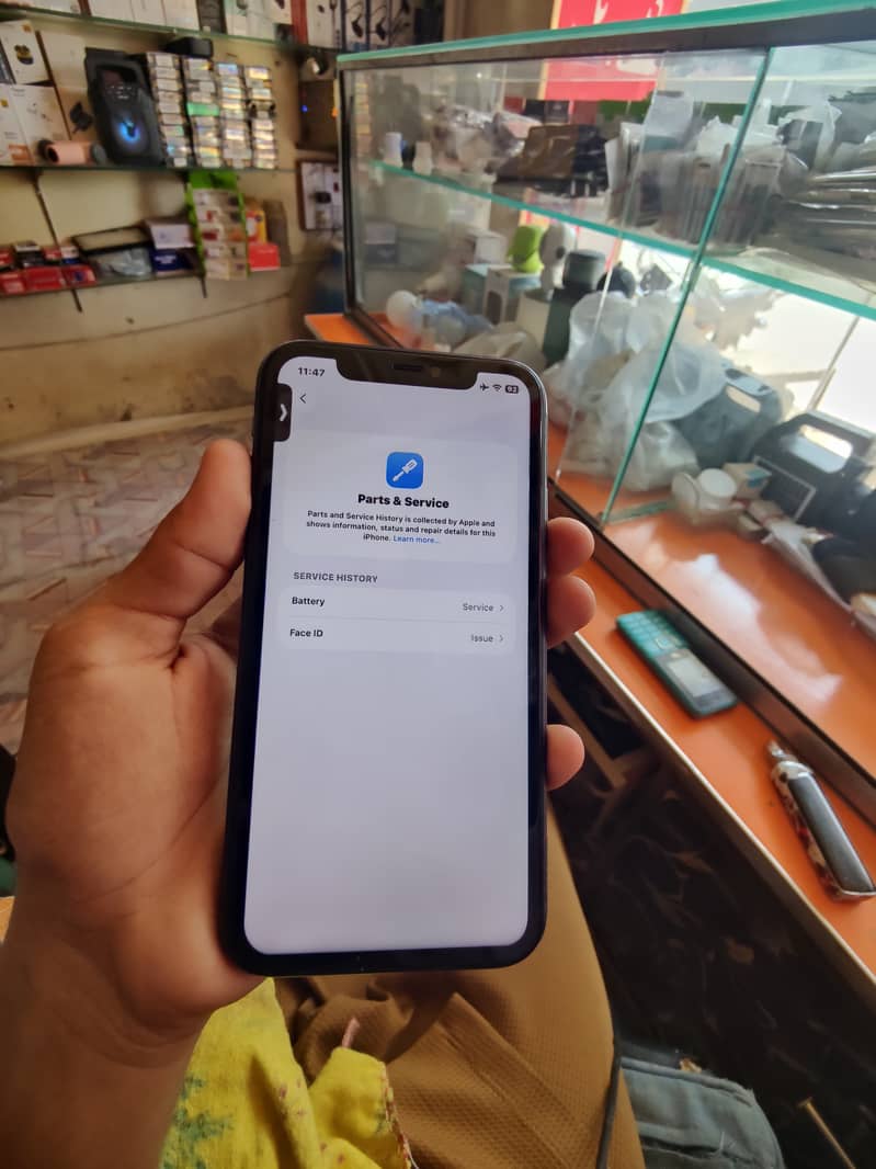 Apple iPhone 11 0