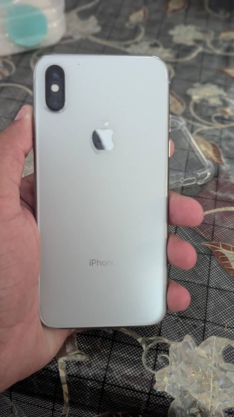 Apple iPhone X 6