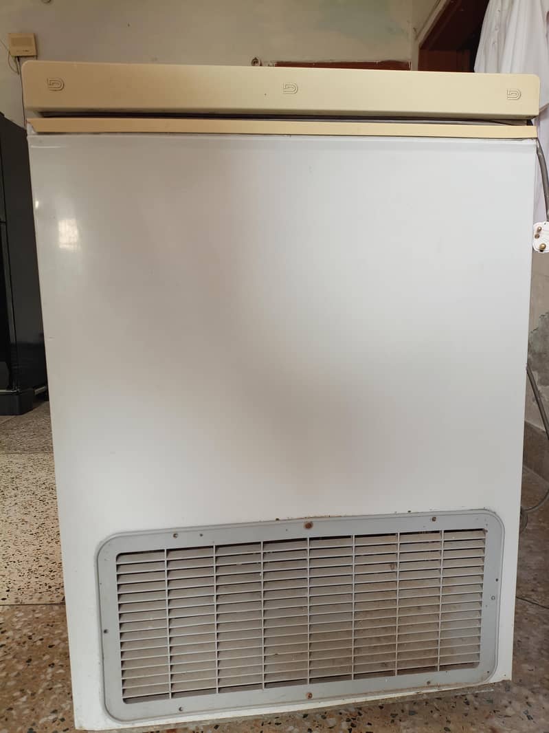 Dawlance Deep Freezer 2