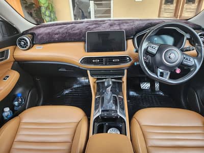 MG HS 2024
