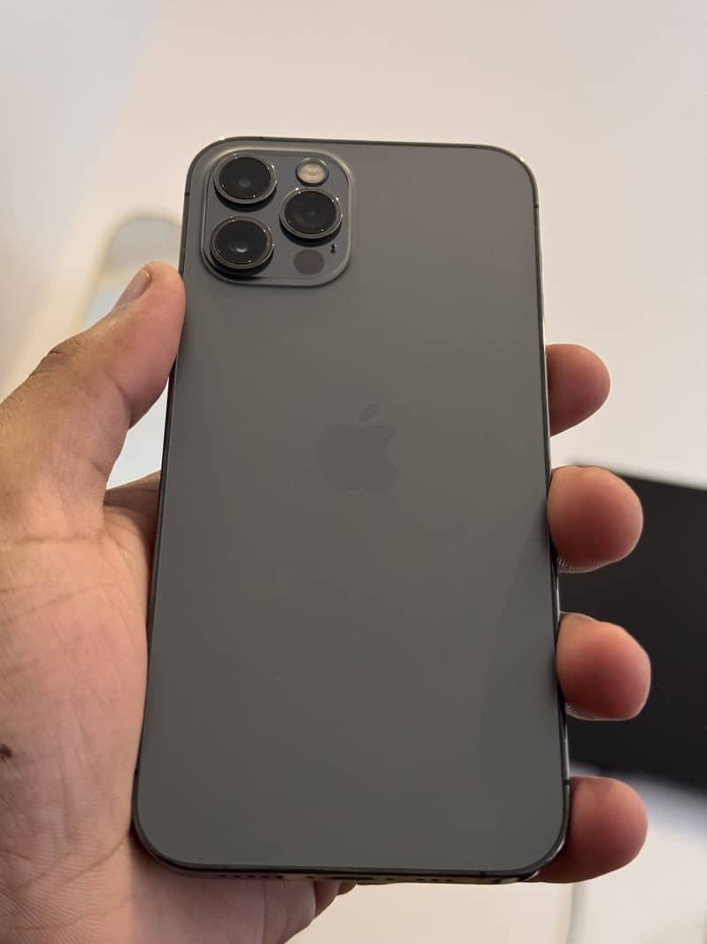 Apple iPhone 12 Pro 0