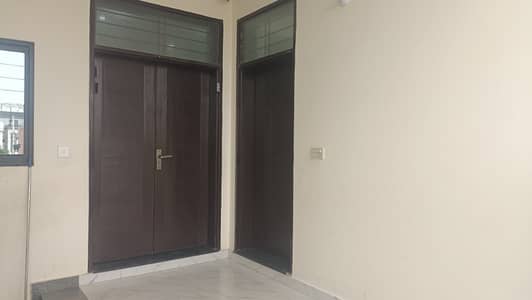 5 MARLA UPPER PORTION FOR RENT IN JUBLIEE TOWN BLOCK E