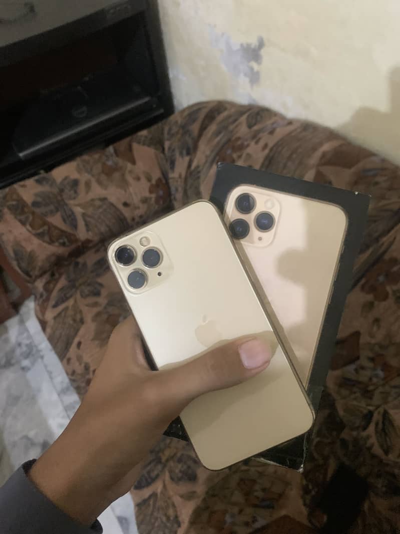 Apple iPhone 11 Pro 0