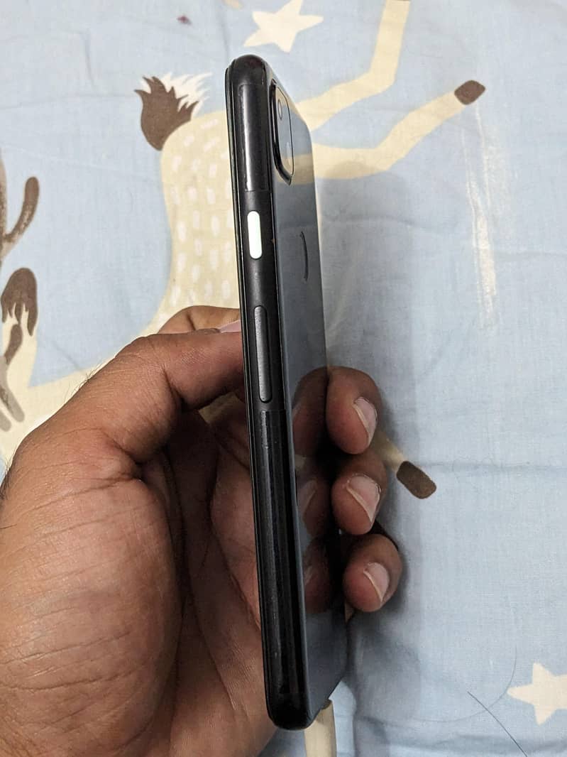 Google Pixel 4a 3
