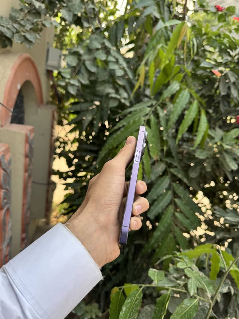 Apple iPhone 14 Pro Max sim working 1
